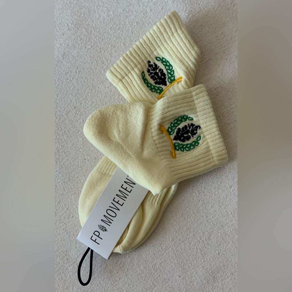 FP Movement ~ Cream Color Embroidered Socks With Crest Buti ~ *NWT & Packaging - Picture 4 of 13